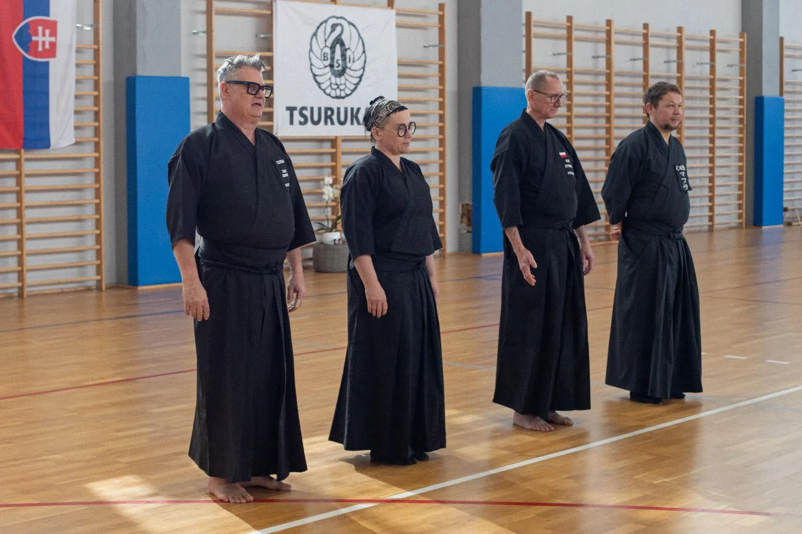Ćwiczący Tsurukan na seminarium